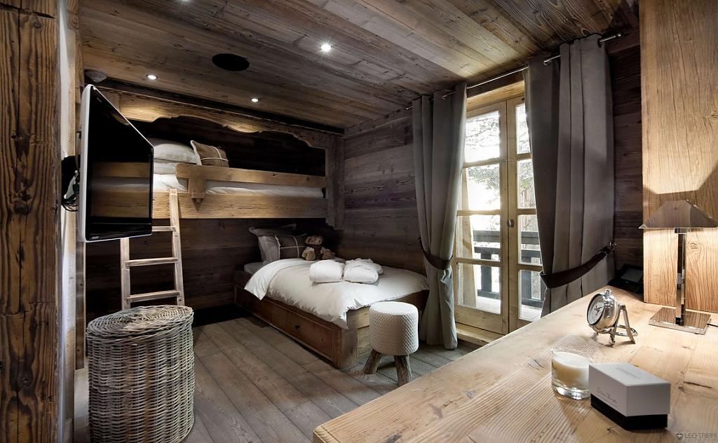 petit-chateau-a-luxury-ski-chalet-in-courchevel-12