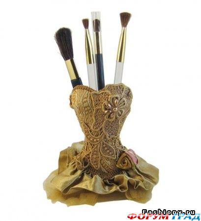 derzhateli dlya bizhuterii 30