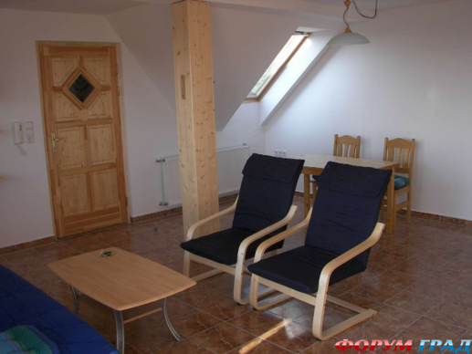 fonyod wohnung3 wohnzimmer4 517x388