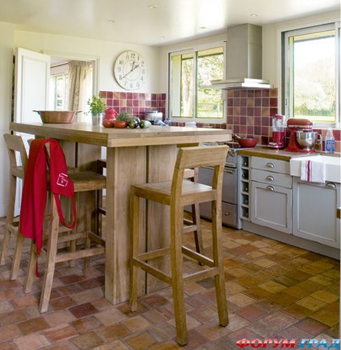 french-dramatic-antique-villas1-5