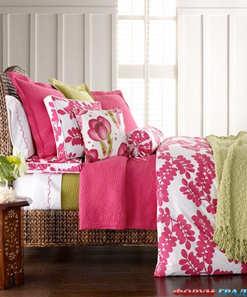 honeysuckle-pantone-color2011-details10