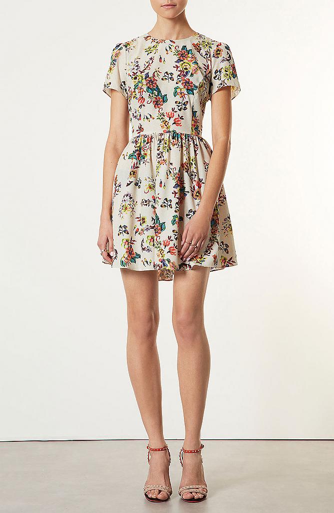 30-pretty-floral-and-printed-bridesmaids-dresses