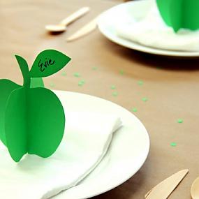 DIY-Apple-Place-Cards