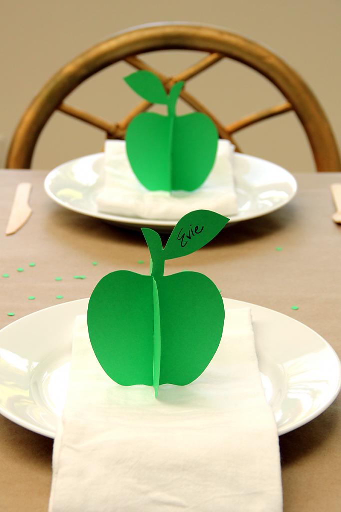 DIY-Apple-Place-Cards