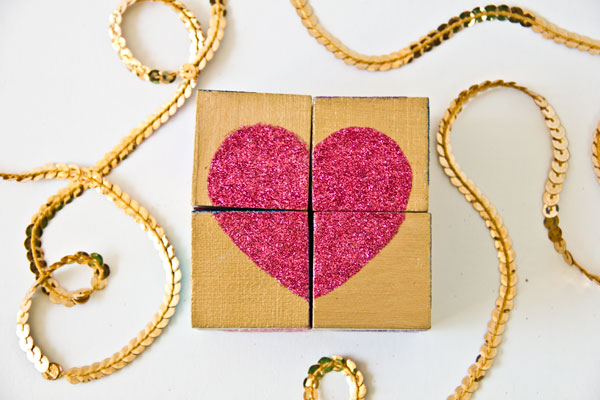 DIY-Glitter-Block-Puzzle-Valentine