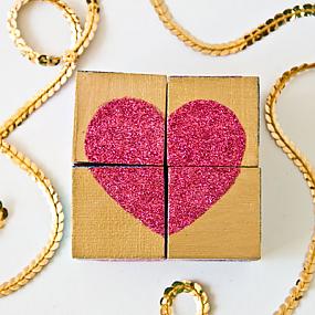 DIY-Glitter-Block-Puzzle-Valentine