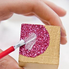 DIY-Glitter-Block-Puzzle-Valentine