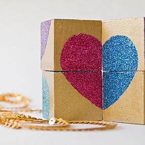 DIY-Glitter-Block-Puzzle-Valentine