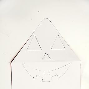 DIY-Jack-o-Lantern-Envelope-Liner