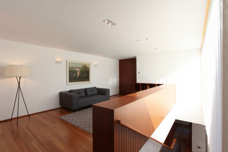 House-in-Barcelos-by-ArqMarket