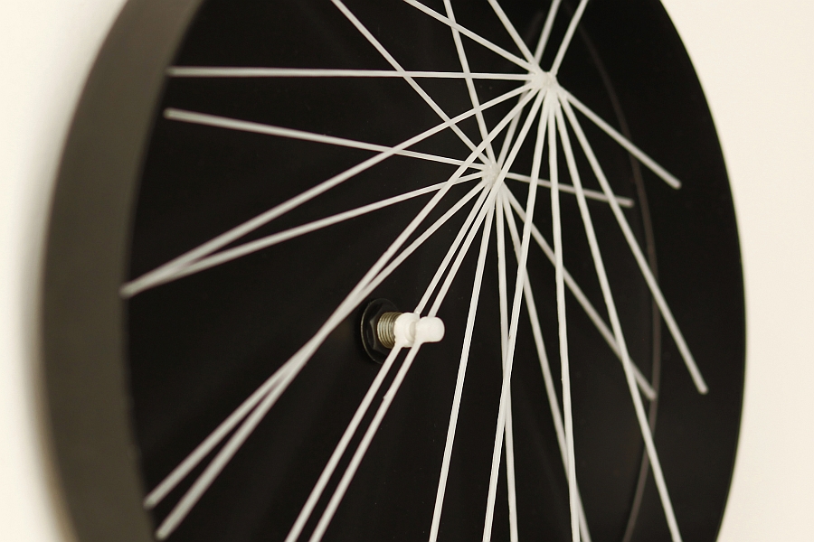 minimalist-wall-clocks-perspective-series
