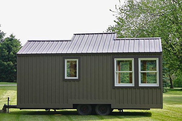 Modern-homeon-wheels