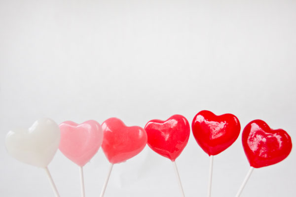 Ombre-Heart-Lollipops