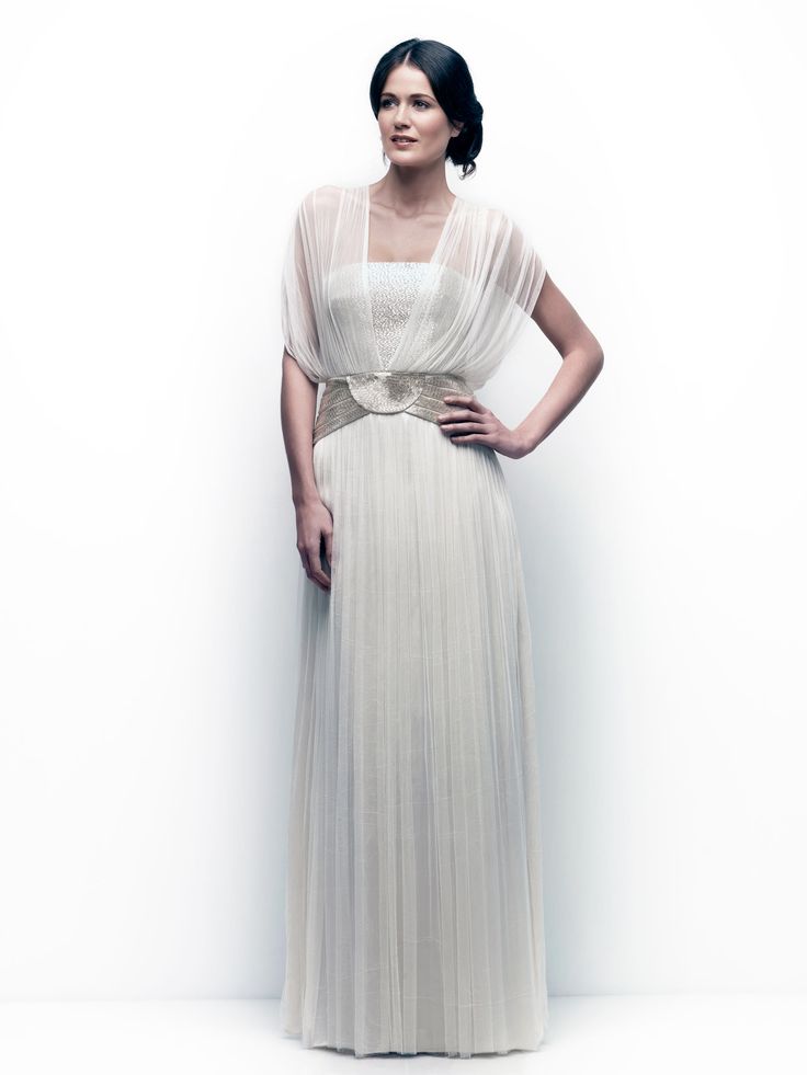 refined-wedding-dresses-by-catherine-deane