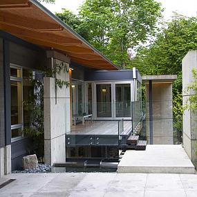 southlands-residence-in-vancouver-offers-open-interiors-united-with-nature