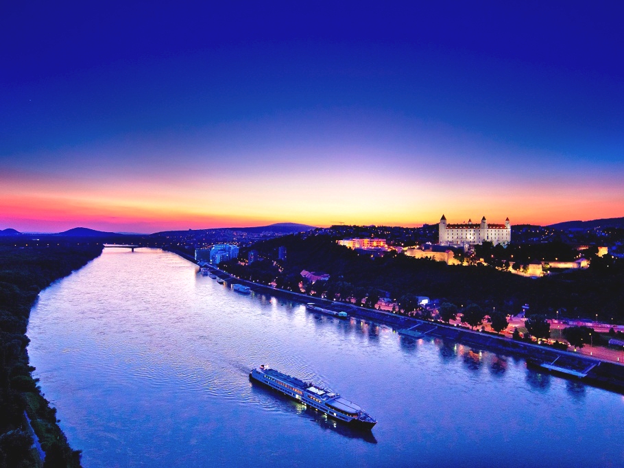 luxury-hotel-bratislava-slovakia-16