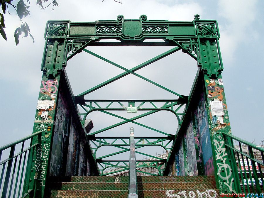 italy-travel-240 825477