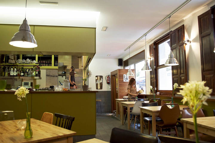 el-descansillo-restaurant-by-intra-arquitectos-corunna-spain-03