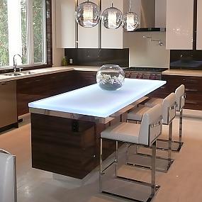 glass-countertops-kitchens-interview-05