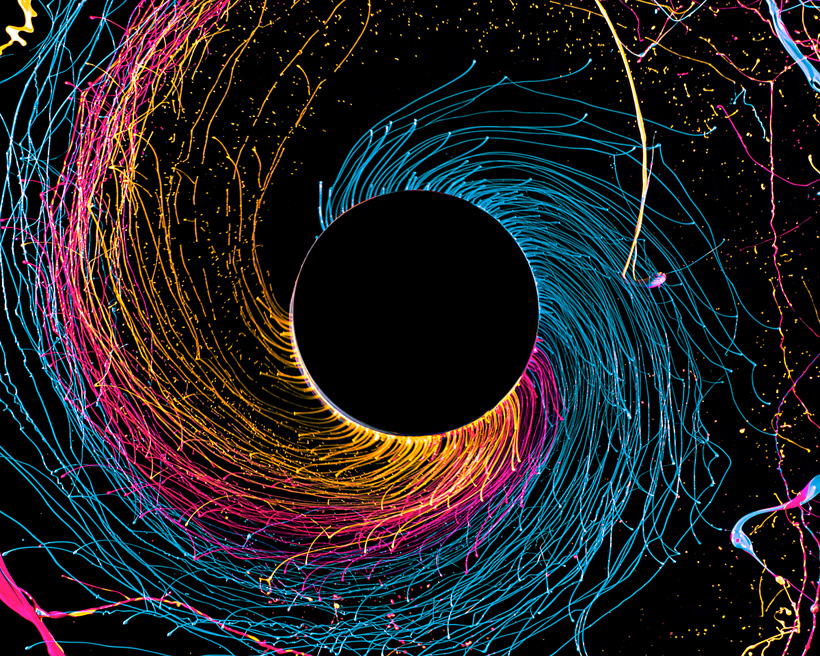 black-hole-paint-in-motion-by-fabian-oefner-06