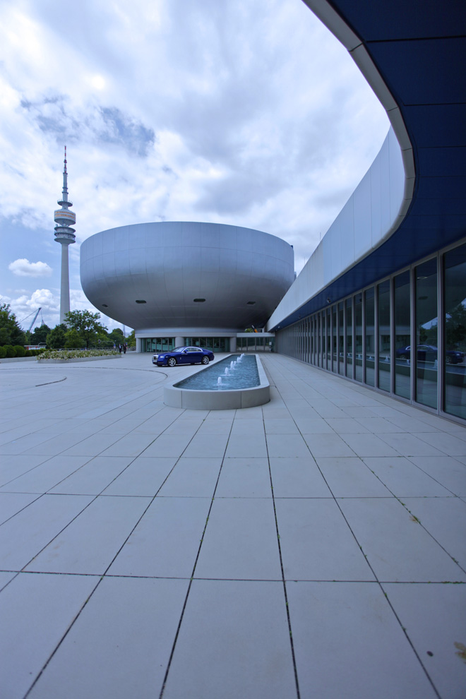 bmw-headquarters-and-museum-13