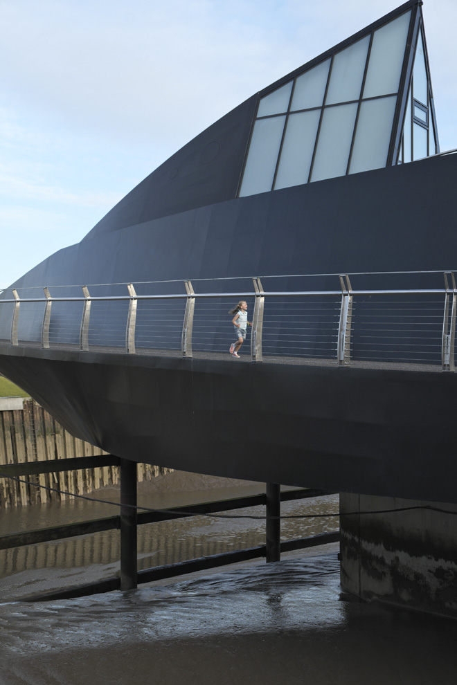 scale-lane-bridge-07