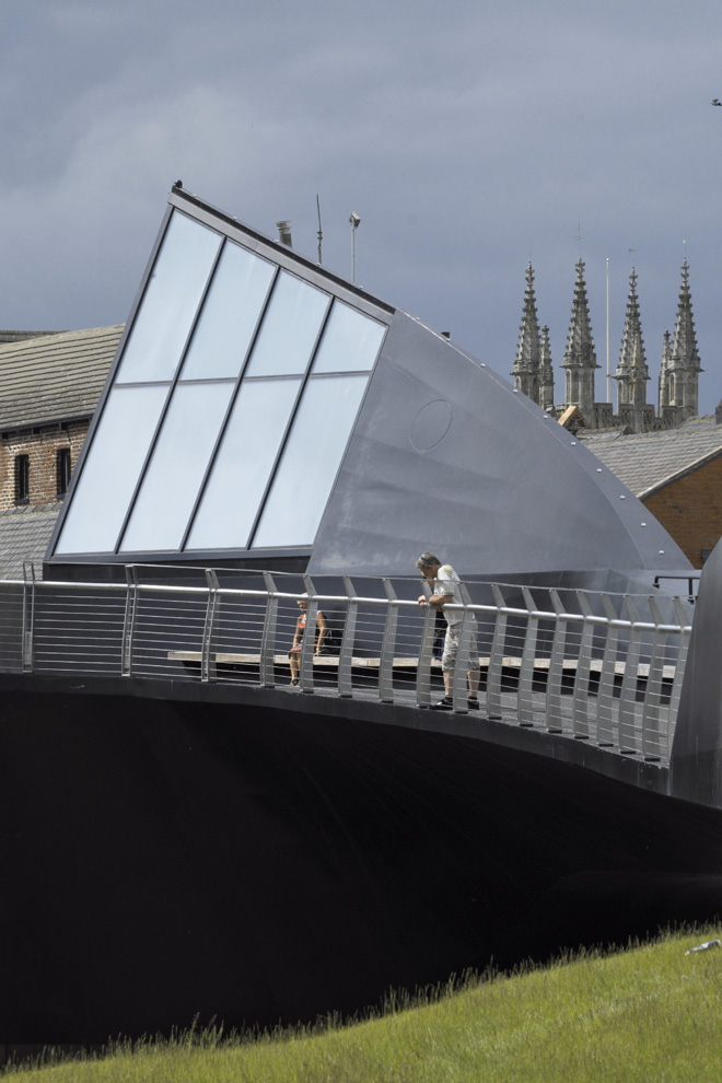 scale-lane-bridge-10