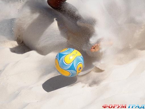 Пляжный футбол