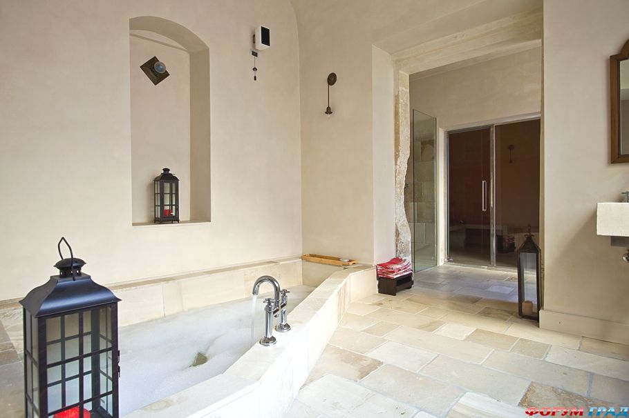 luxury-holiday-villa-palazzo-italy-03