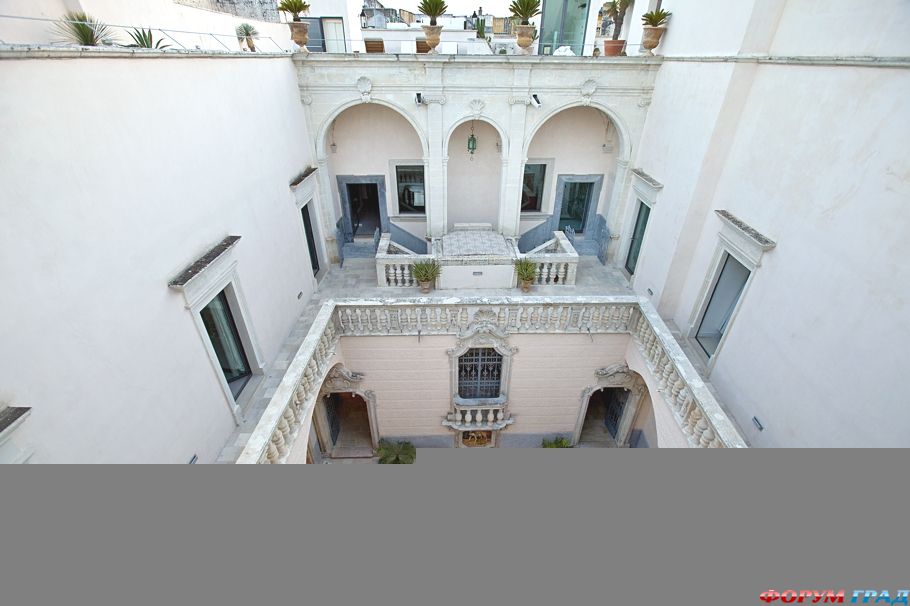 luxury-holiday-villa-palazzo-italy-05