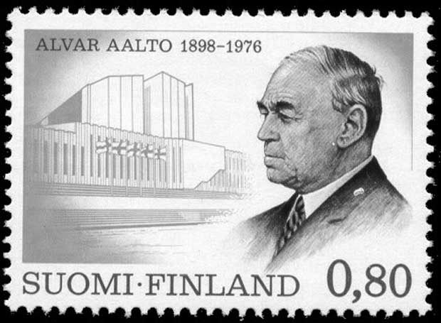 Почтовая марка с портретом Алвара Аалто