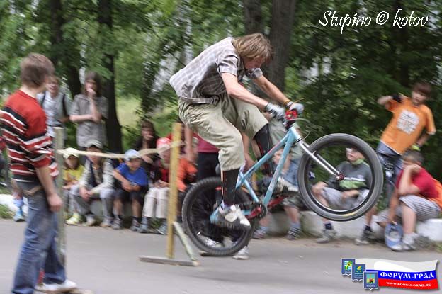 Полёт райдера. Ступино 2007г.