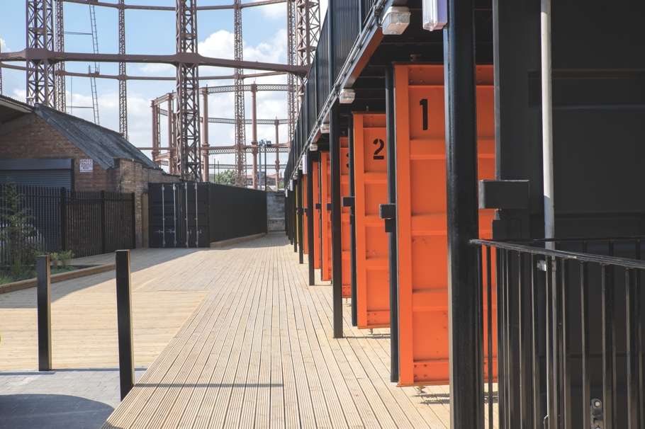 containerville-on-regents-canal-09