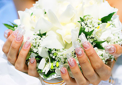 svadebniy dizain nogtei