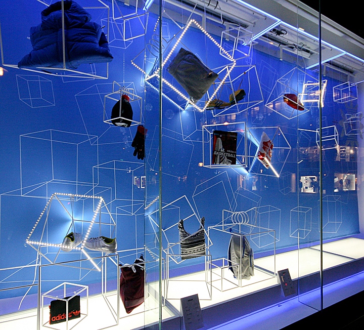 adidas-windows-2013-winter-london-02