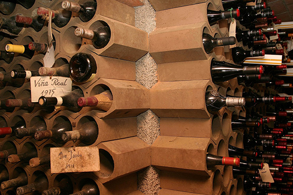 diy-wine-storage-ideas-11