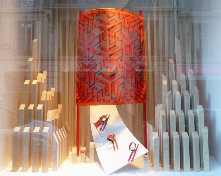 hermes-christmas-windows-and-advent-calendar-paris-05