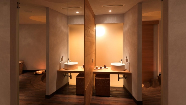 laqua-spa-terraces-suites-italy-04