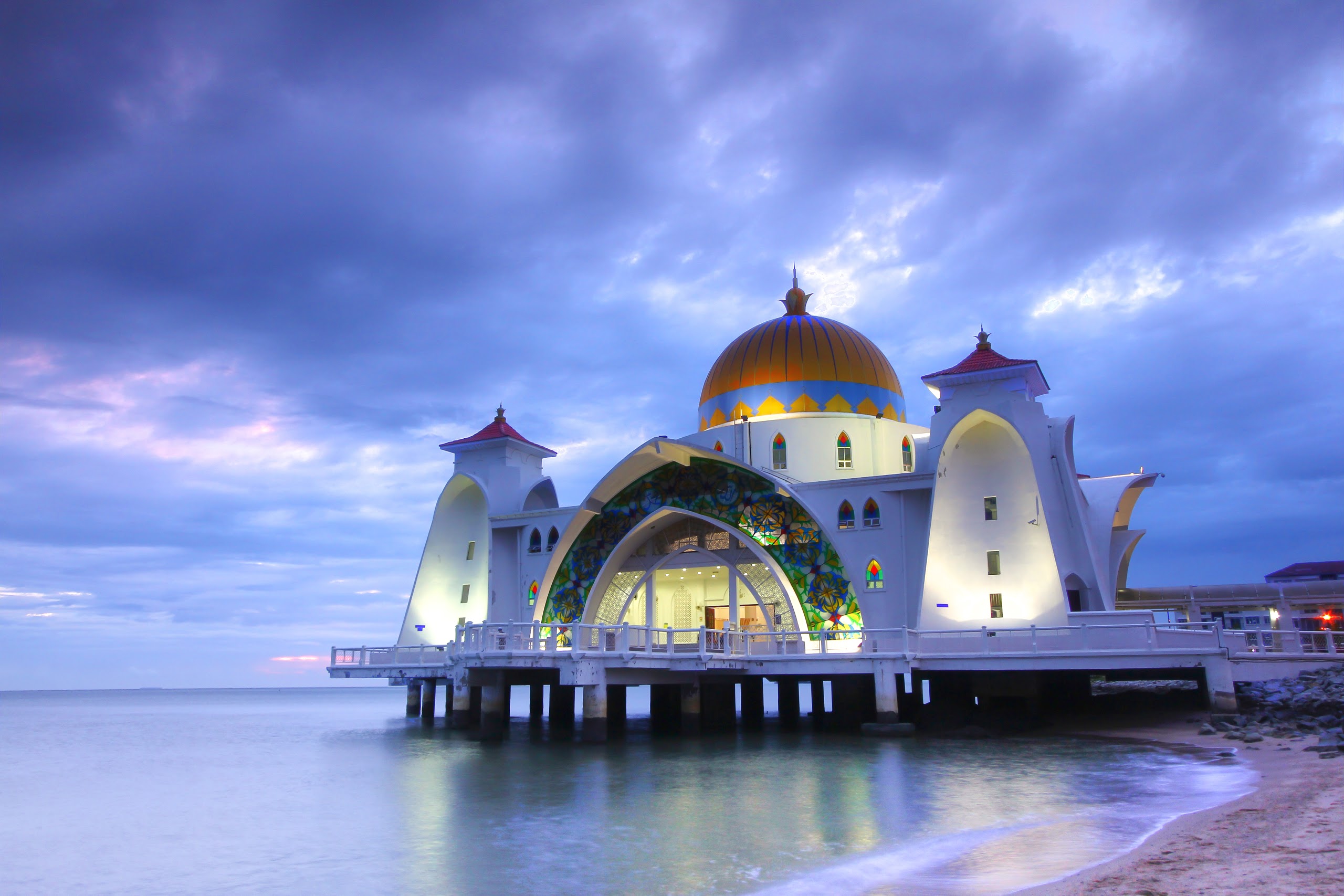 Замки Крепости Дворцы Храмы Соборы Монастыри