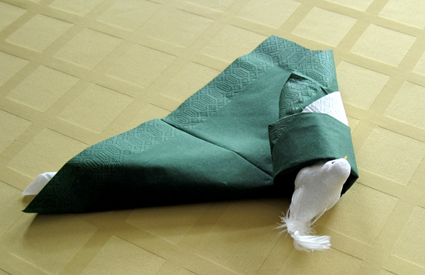 Как красиво сложить салфетки