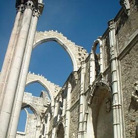 lisbon-convento-carmo