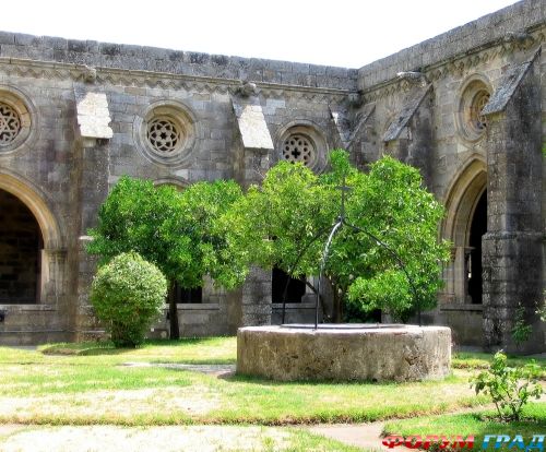 Evora-cathedral/Кафедральный собор Эворы