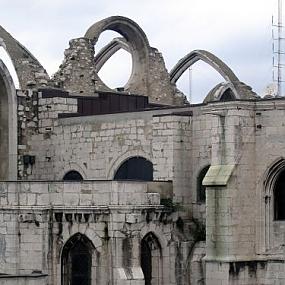 lisbon-convento-carmo