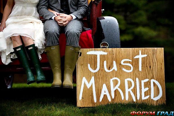 just-married-sign-01