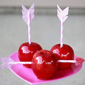 valentines-day-candy-apples