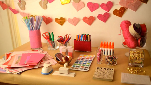 valentines-day-crafting