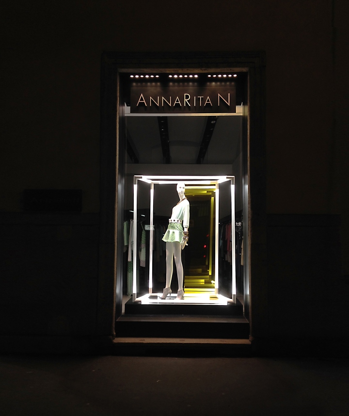 annarita-window-display-01