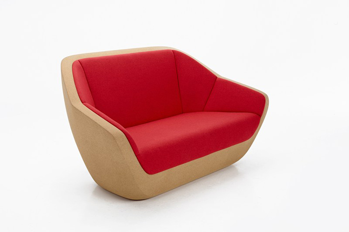 corques-sofa-by-lucie-koldova-03