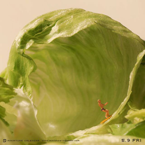 miniature-calendar-food-13