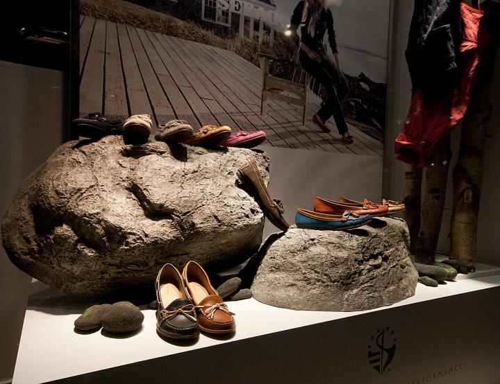 sebago-windows-london-01